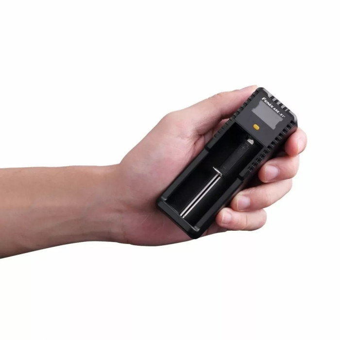 Зарядний пристрій Fenix ARE-X1+ (ARE-X1plus)