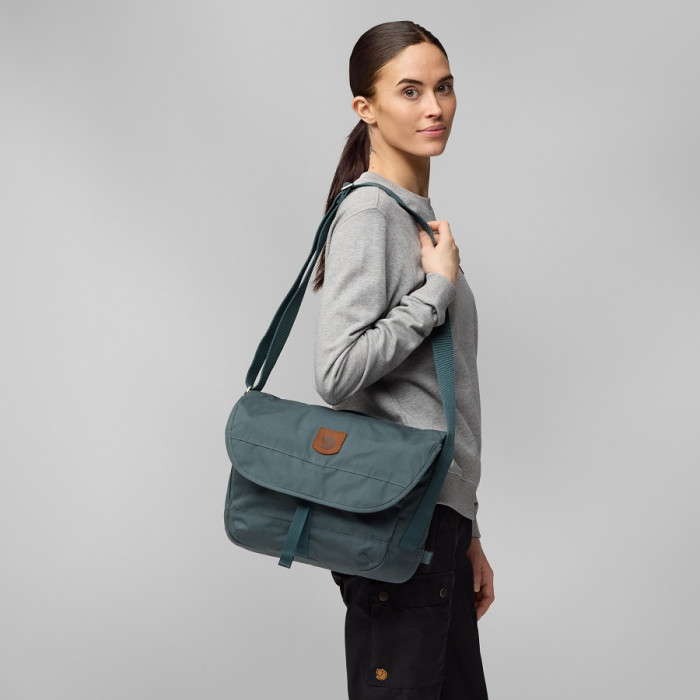 Сумка Fjallraven Greenland Shoulder Bag Small Deep Forest (23155.662)