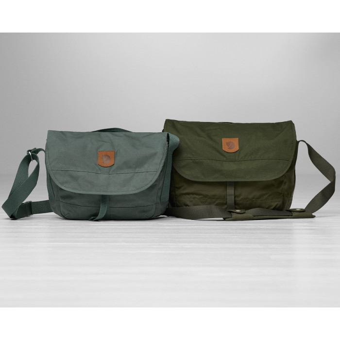 Сумка Fjallraven Greenland Shoulder Bag Small Deep Forest (23155.662)