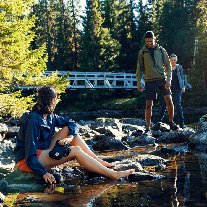 Сумка Fjallraven High Coast Pocket Black (23226.550)