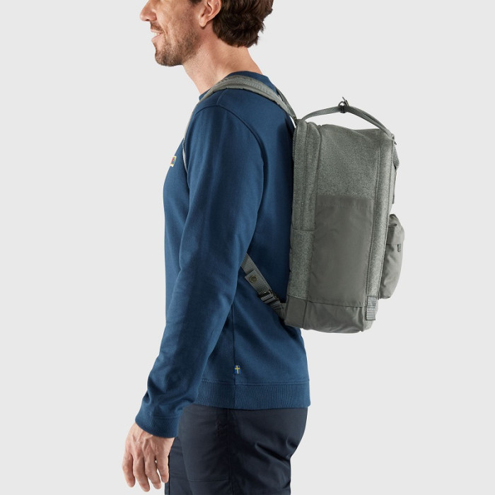 Рюкзак Fjallraven Kanken Re-Wool Laptop 15" Red/Black (23328.320-550)