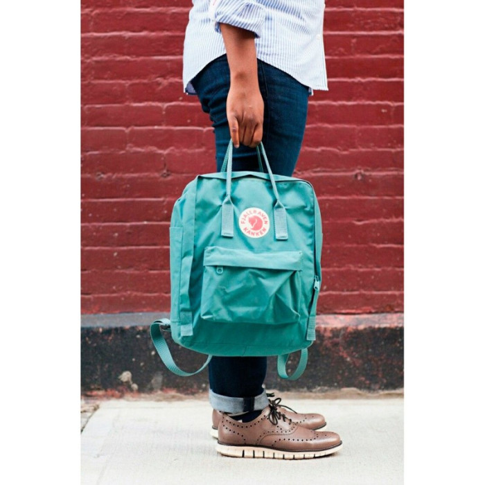 Рюкзак Fjallraven Kanken Frost Green (23510.664)