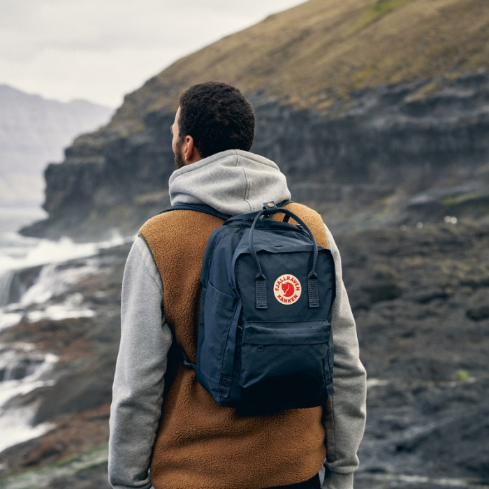 Рюкзак Fjallraven Kanken Laptop 15" Graphite (23524.031)