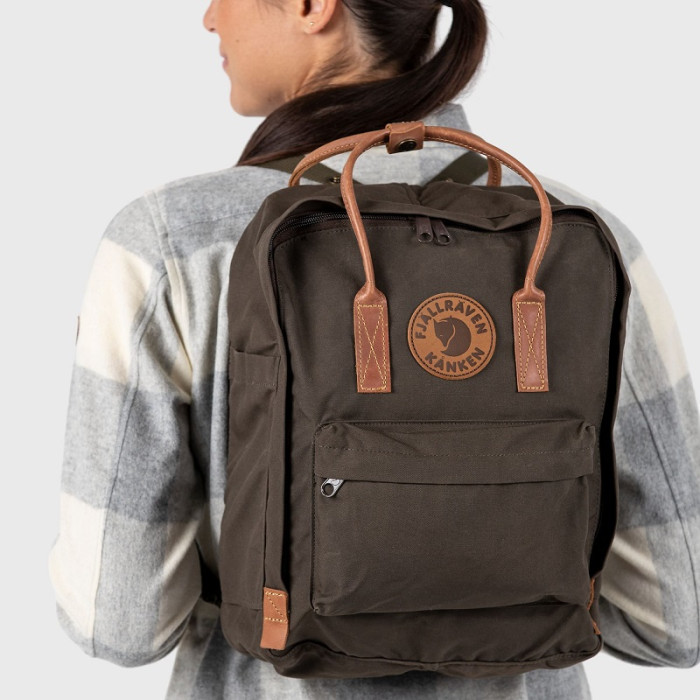 Рюкзак Fjallraven Kanken No.2 Dark Olive (23565.633)