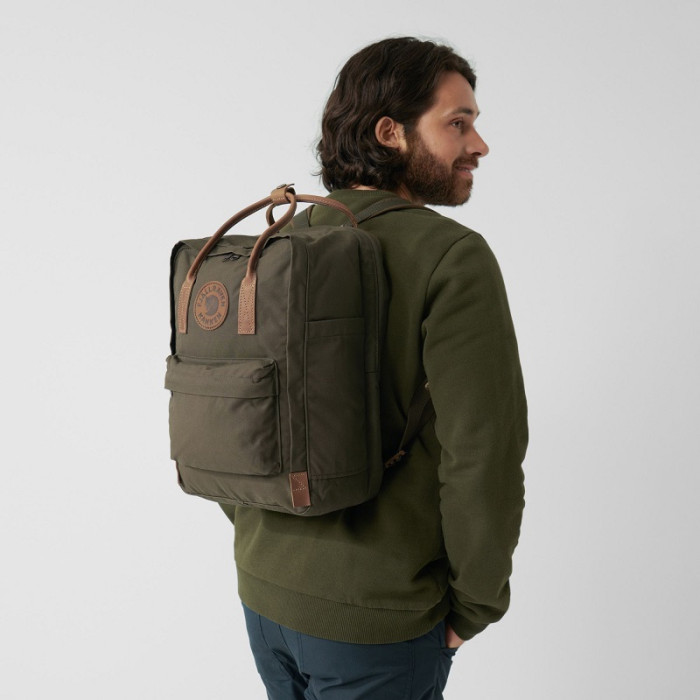 Рюкзак Fjallraven Kanken No.2 Laptop 15" Deep Red (23569.325)