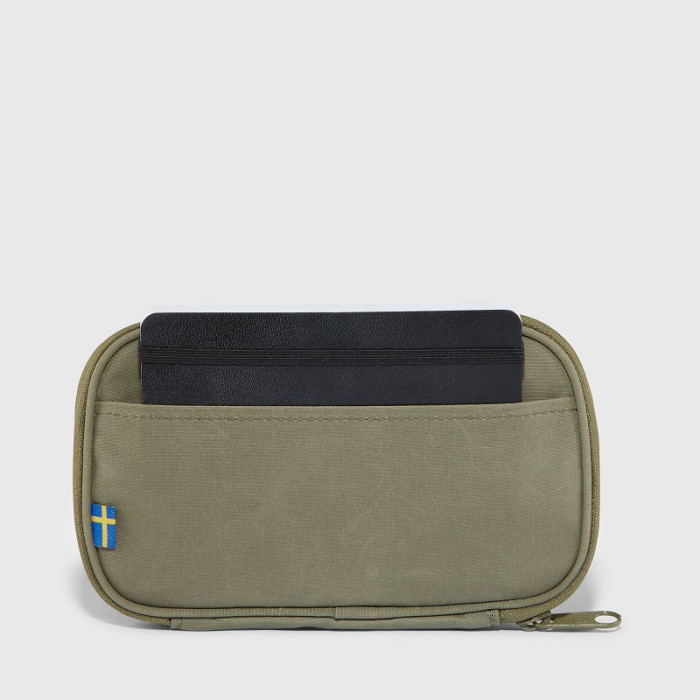 Гаманець Fjallraven Kanken Travel Wallet Green (23781.620)