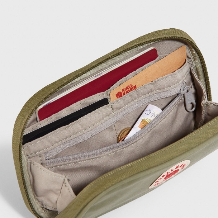 Гаманець Fjallraven Kanken Travel Wallet Green (23781.620)