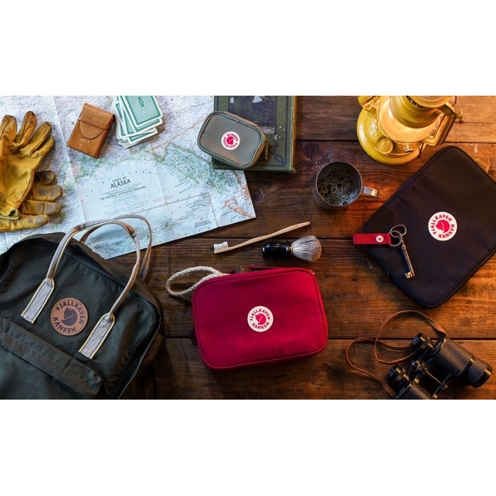Гаманець Fjallraven Kanken Travel Wallet Green (23781.620)