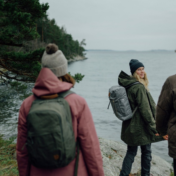 Рюкзак Fjallraven Raven 28 Navy (26052.560)