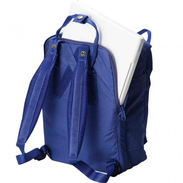Рюкзак Fjallraven Kanken Laptop 15" Graphite (27172.031)