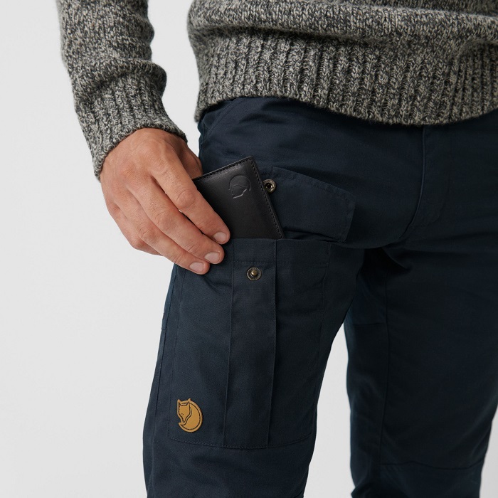 Штани чоловічі Fjallraven Nils Trousers Reg Mountain Grey (81752R.032)