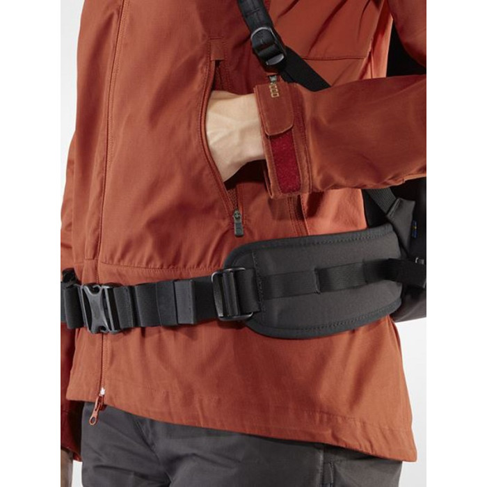 Куртка женская Fjallraven Abisko Lite Trekking Jacket Cabin Red/Rowan Red (86131.321-333)