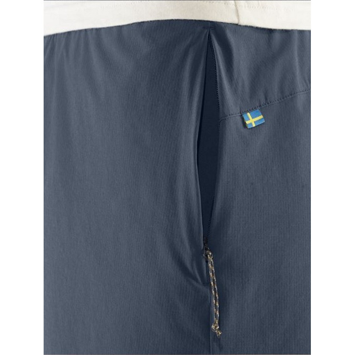 Шорты женские Fjallraven High Coast Relaxed Shorts Rowan Red (87034.333)