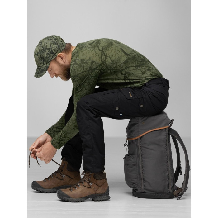 Штани чоловічі Fjallraven Barents Pro Trousers, Dark Olive (87179.633)
