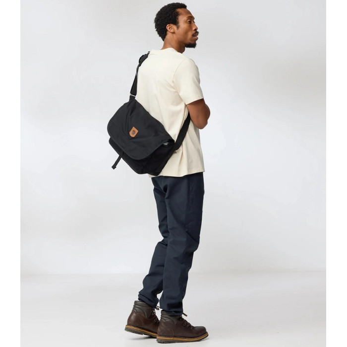 Сумка Fjallraven Greenland Shoulder Bag Black (23154.550)