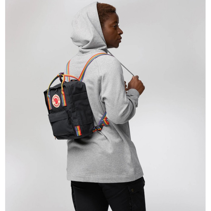 Рюкзак Fjallraven Kanken Rainbow Mini Black/Rainbow Pattern (23621.550-907)