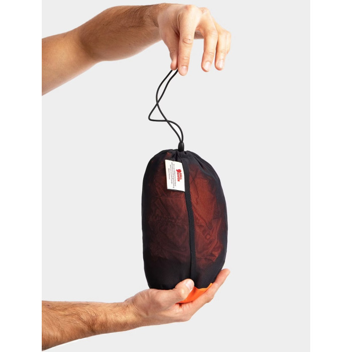 Пончо Fjallraven Poncho, Dark Olive (80724.633)