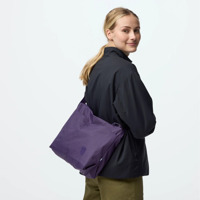 Сумка Fjallraven High Coast Pro Shoulder Bag Dark Violet (23200394.425)