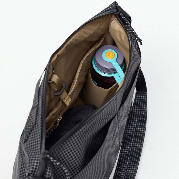 Сумка Fjallraven High Coast Pro Shoulder Bag Black (23200394.550)