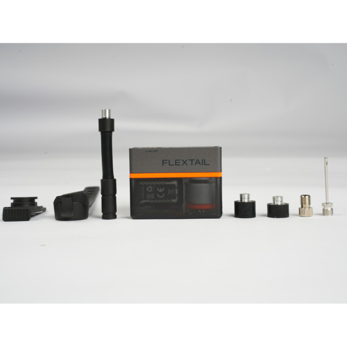 Велосипедный мини насос-задняя фара Flextail Tiny Tire Pump ACS, черный (6975755966342)
