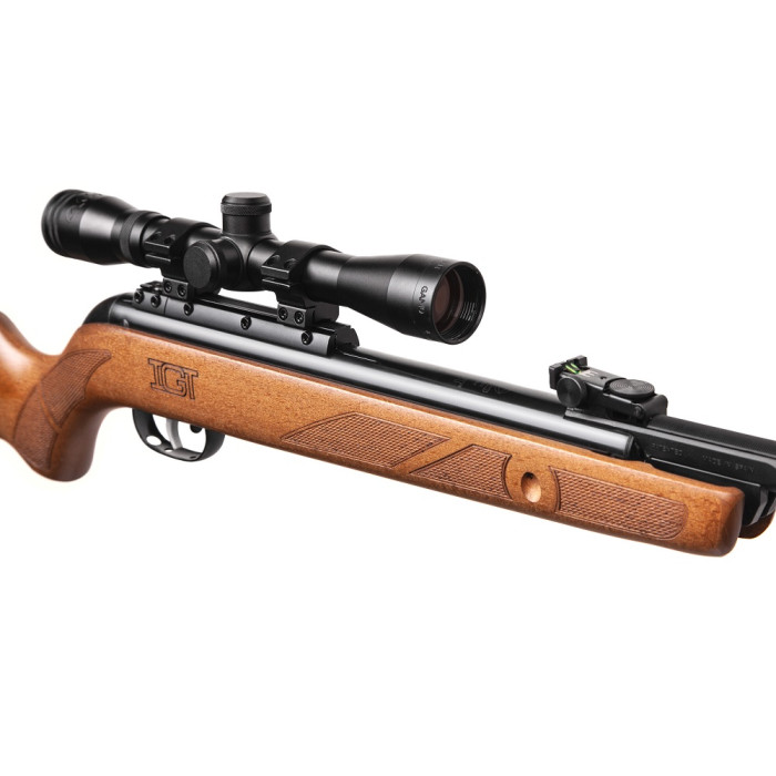 Пневматична гвинтівка Gamo Hunter Maxxim IGT кал. 4.5 (з прицілом 4х32) (6110056-MIGT)