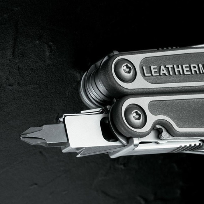 Мультитул Leatherman Charge TTI Plus (832528)