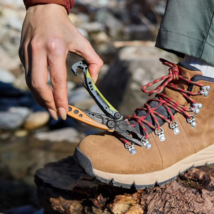 Мультитул Leatherman Skeletool CX Aurora (833552)