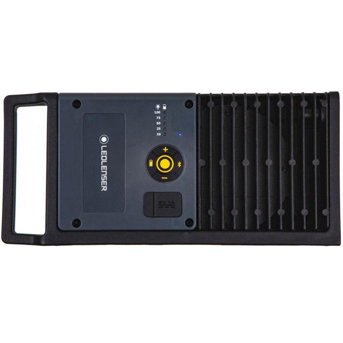Фонарь-прожектор LedLenser IF8R с функцией PowerBank и Bluetooth (502002)