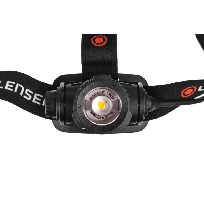 Налобный фонарь LedLenser H7R Core (502122)