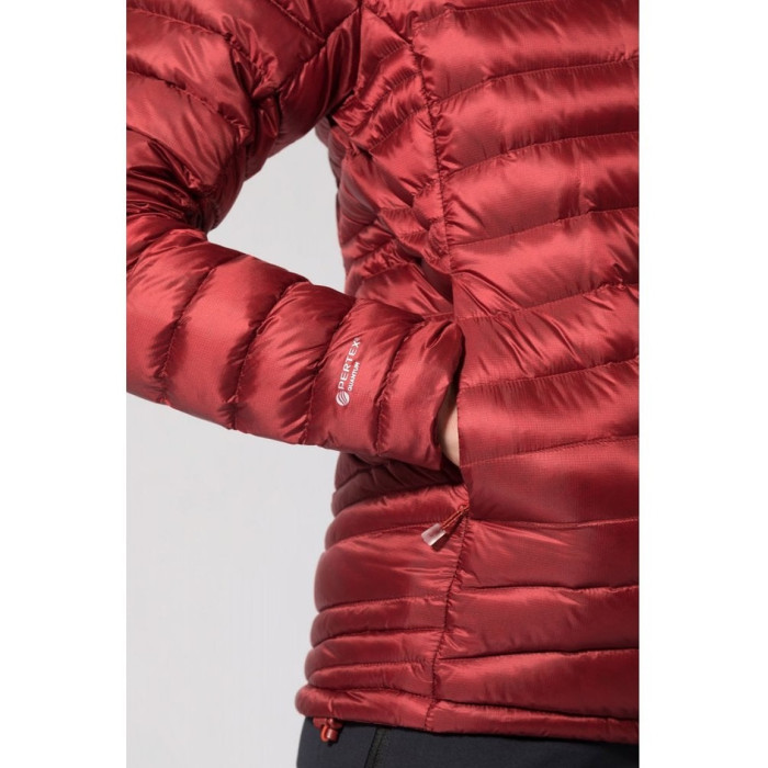 Куртка жіноча Montane Female Featherlite Down Jacket Black (FFDJABLA)