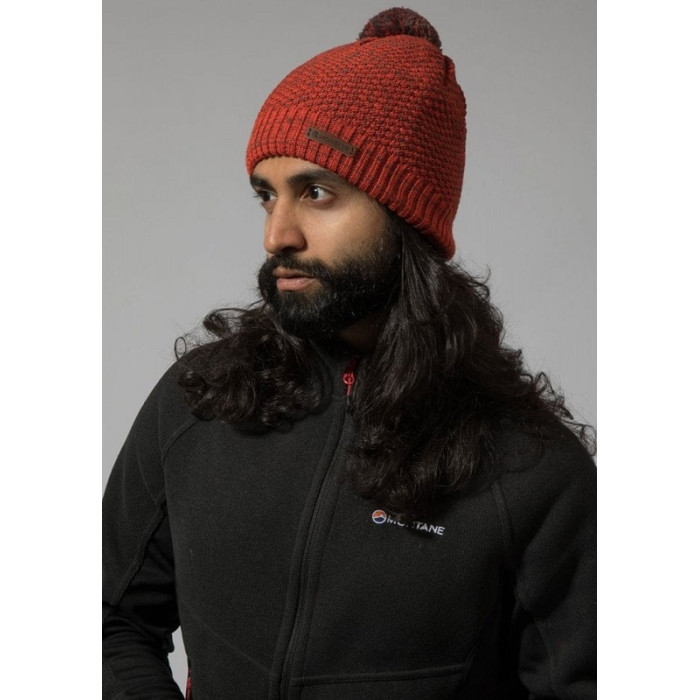 Шапка Montane Beta Bobble Beanie Saskatoon Berry (HBEBBSASO08)