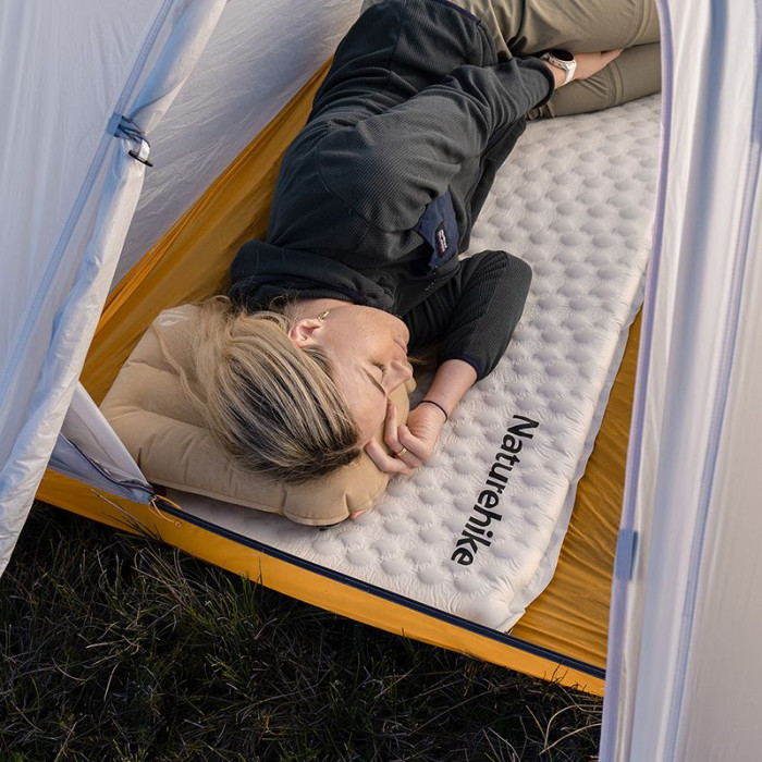 Самонадувний килимок Naturehike CNK2300DZ013, 35 mm, Grey (6976023926976)