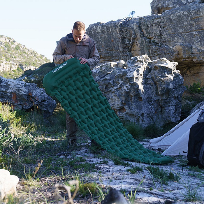 Надувний килимок Naturehike CNK2300DZ0001, Green (6976023929540)