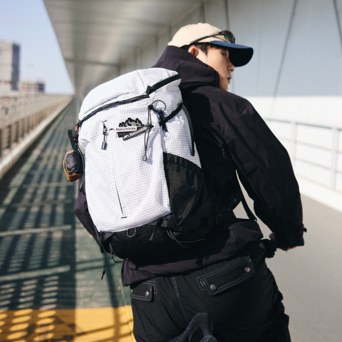 Рюкзак Naturehike Helium CNK2450XB016, 40L, White, M (6976507668088)