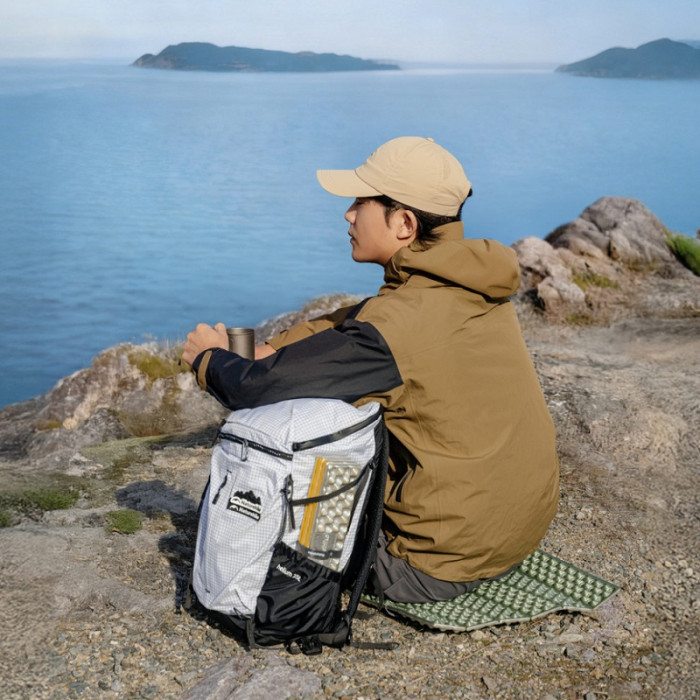 Сидушка туристическая складная XPE Naturehike CNK2650WS011, 18 мм, зеленая, для походов и кемпинга (6977465865519)