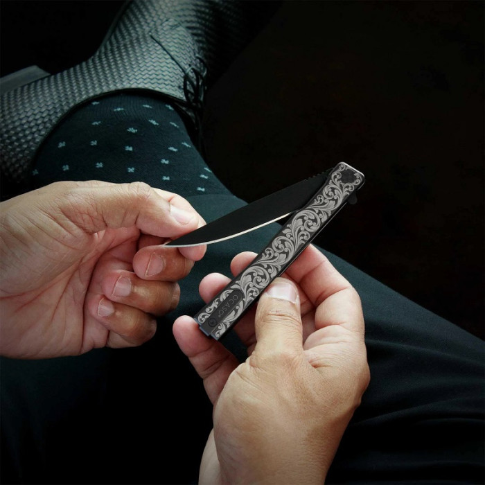 Ніж складаний Ocaso Engraved Titanium Solstice, Scroll + Black Blade (10ESB)