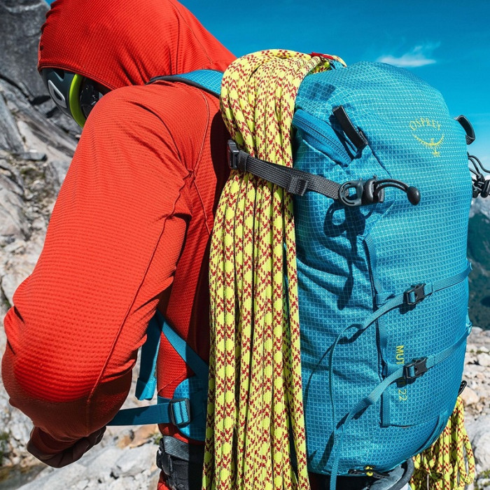 Рюкзак Osprey Mutant 22 blue flame (009.4105)
