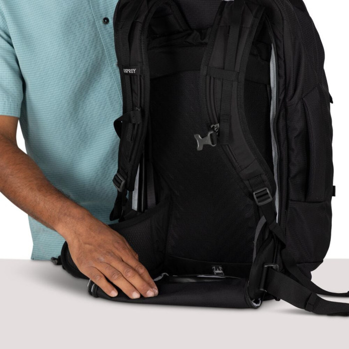 Рюкзак Osprey Farpoint 55 black (009.4373)