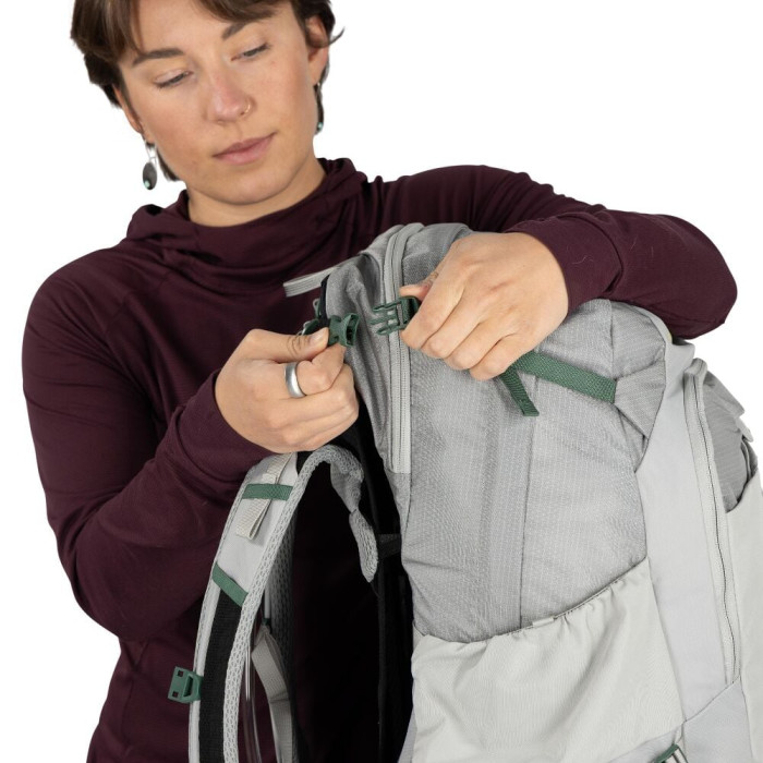 Рюкзак жіночий Osprey Mira 34 graphite purple (009.4422)