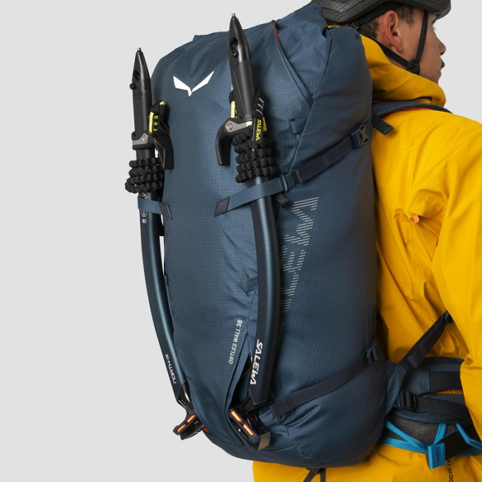Рюкзак Salewa Ortles Wall 38L dark denim (013.003.1379)