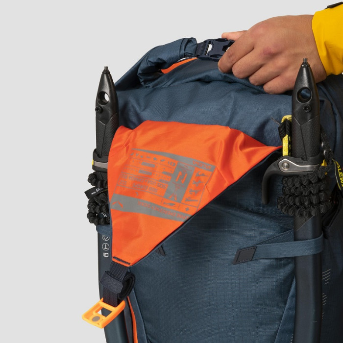 Рюкзак Salewa Ortles Wall 38L dark denim (013.003.1379)