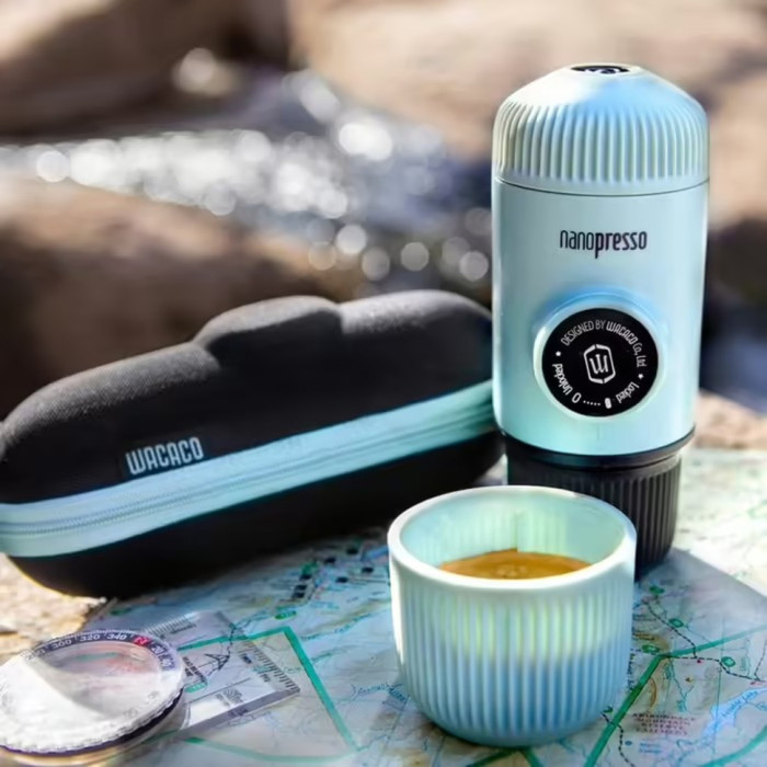 Портативна еспресо-кавоварка Wacaco Nanopresso, Blue (WNANOBLUE)