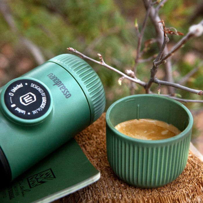 Портативна еспресо-кавоварка Wacaco Nanopresso, Green (WNANOGREEN)