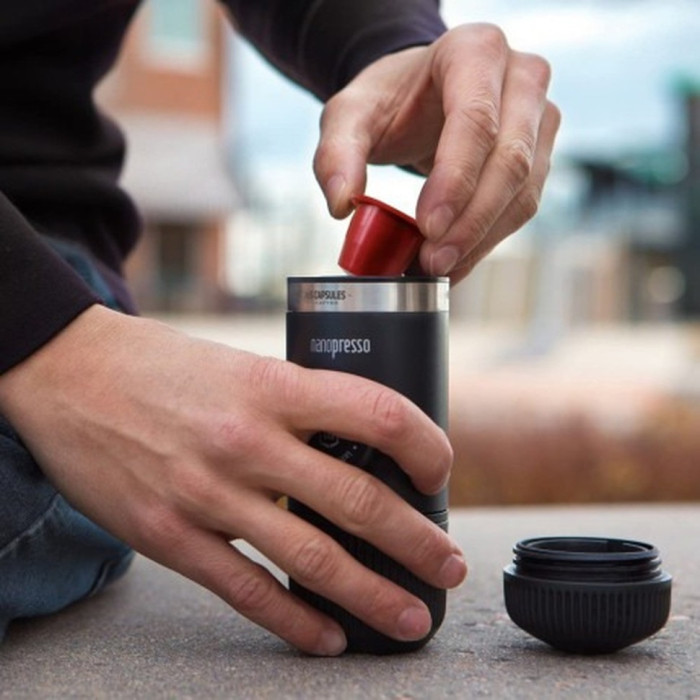 Портативна еспресо-кавоварка Wacaco Nanopresso+ з адаптером для капсули (WNANONS)