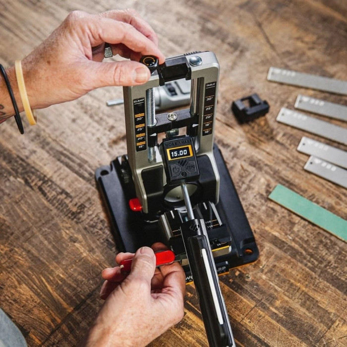 Точилка ручная Work Sharp Professional Precision Adjust Knife Sharpener (WSBCHPAJ-PRO)