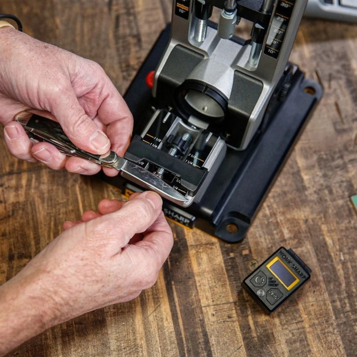 Точилка ручная Work Sharp Professional Precision Adjust Knife Sharpener (WSBCHPAJ-PRO)
